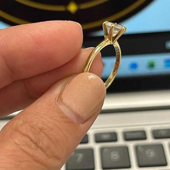 10K yellow gold ring, size 6 - Picture 6 of 7